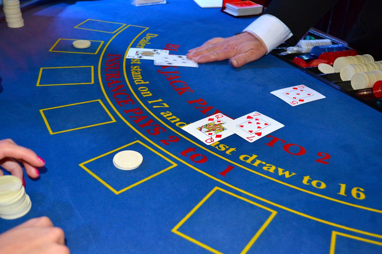 Pro Strategies to Rake in the Wins From Blackjack